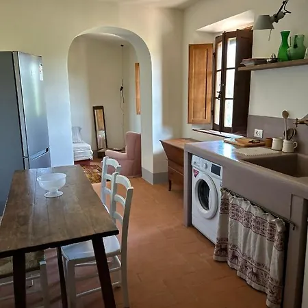 A Portata Di Mano Apartment *